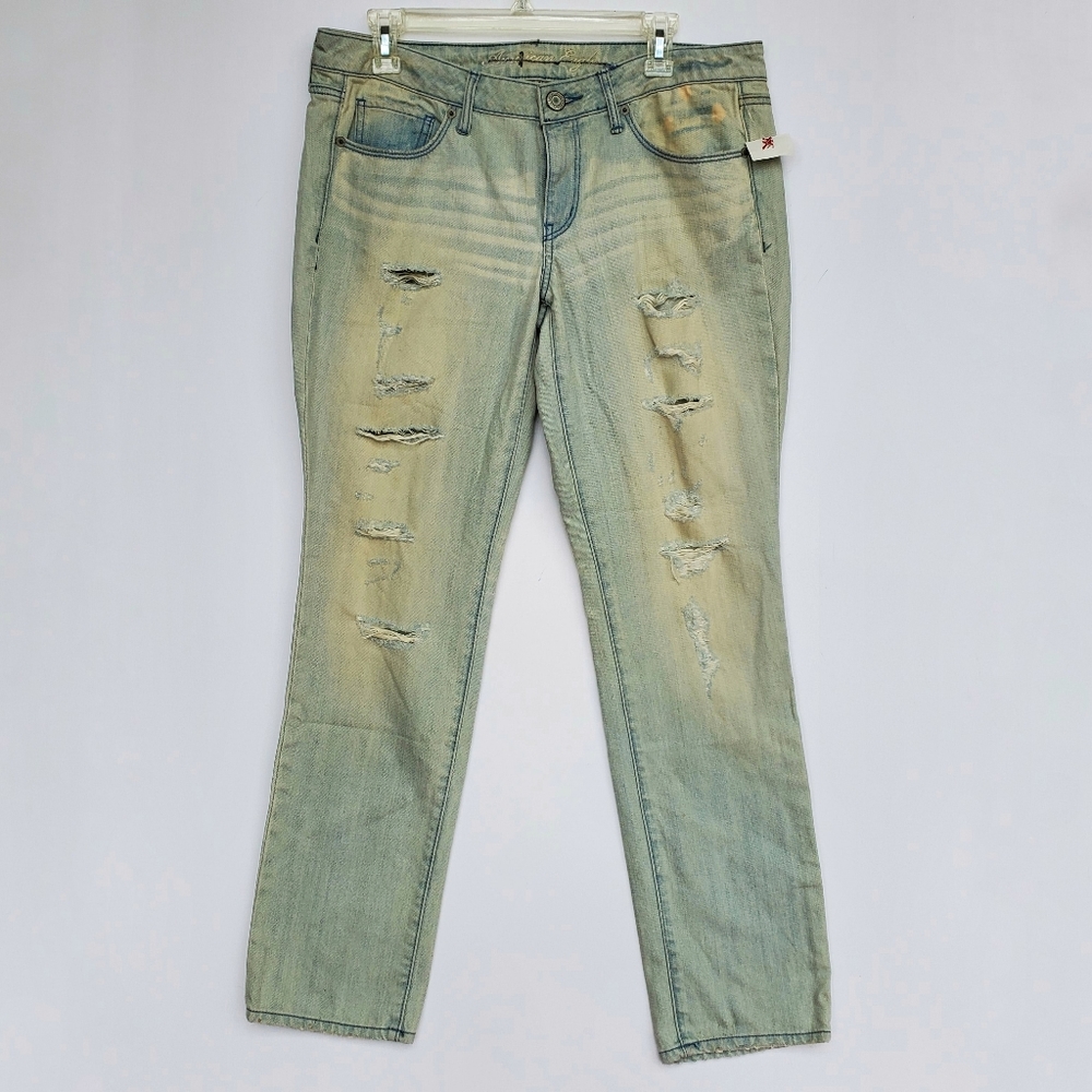 AMERICAN EAGLE Skinny Distressed Jeans NWT Sz 12